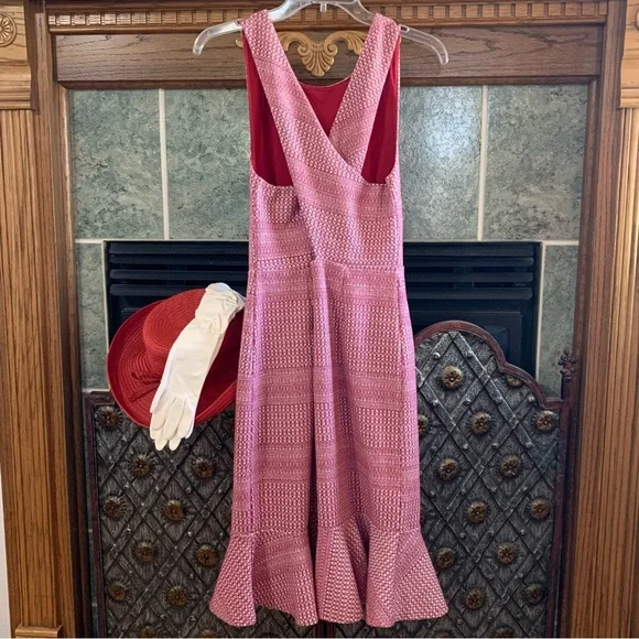 Banana Republic Knit Cross-back Peplum Dress - Picture 4 of 9